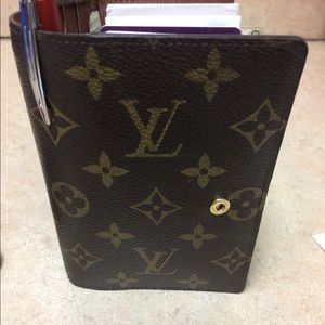 SOLD! Louis Vuitton Agenda PM